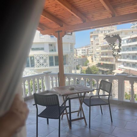 Vila Jona Sarandë Exterior foto