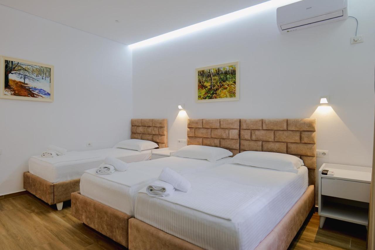 Vila Jona Sarandë Exterior foto