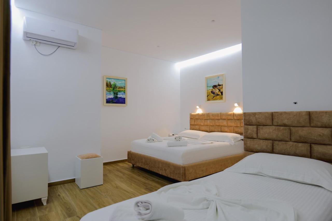 Vila Jona Sarandë Exterior foto