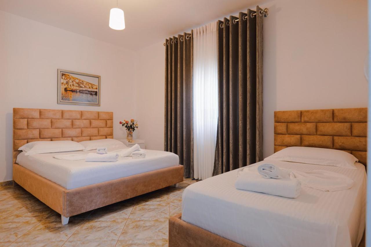 Vila Jona Sarandë Exterior foto