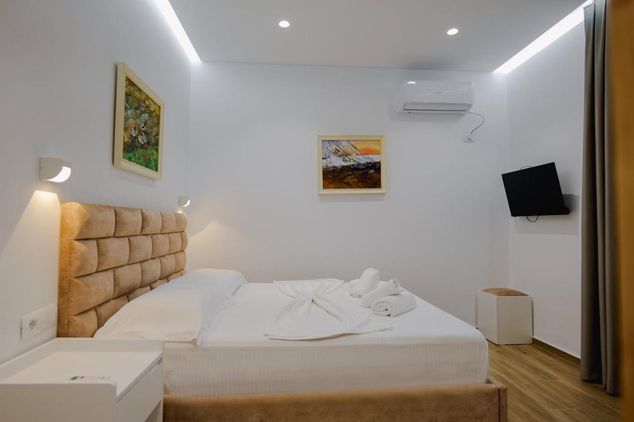 Vila Jona Sarandë Exterior foto