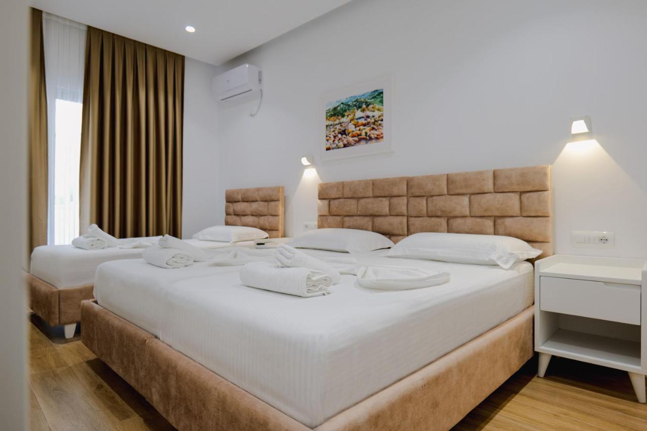 Vila Jona Sarandë Exterior foto