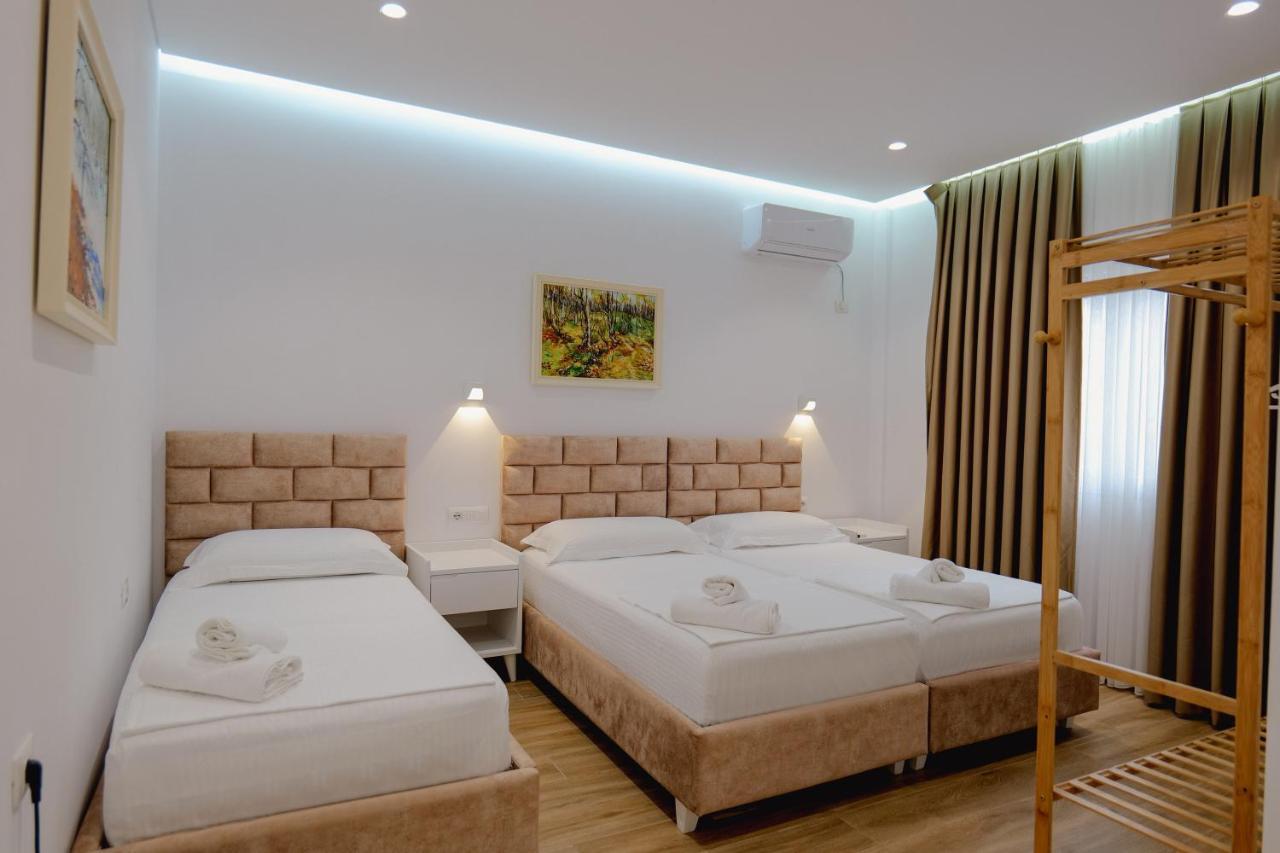 Vila Jona Sarandë Exterior foto