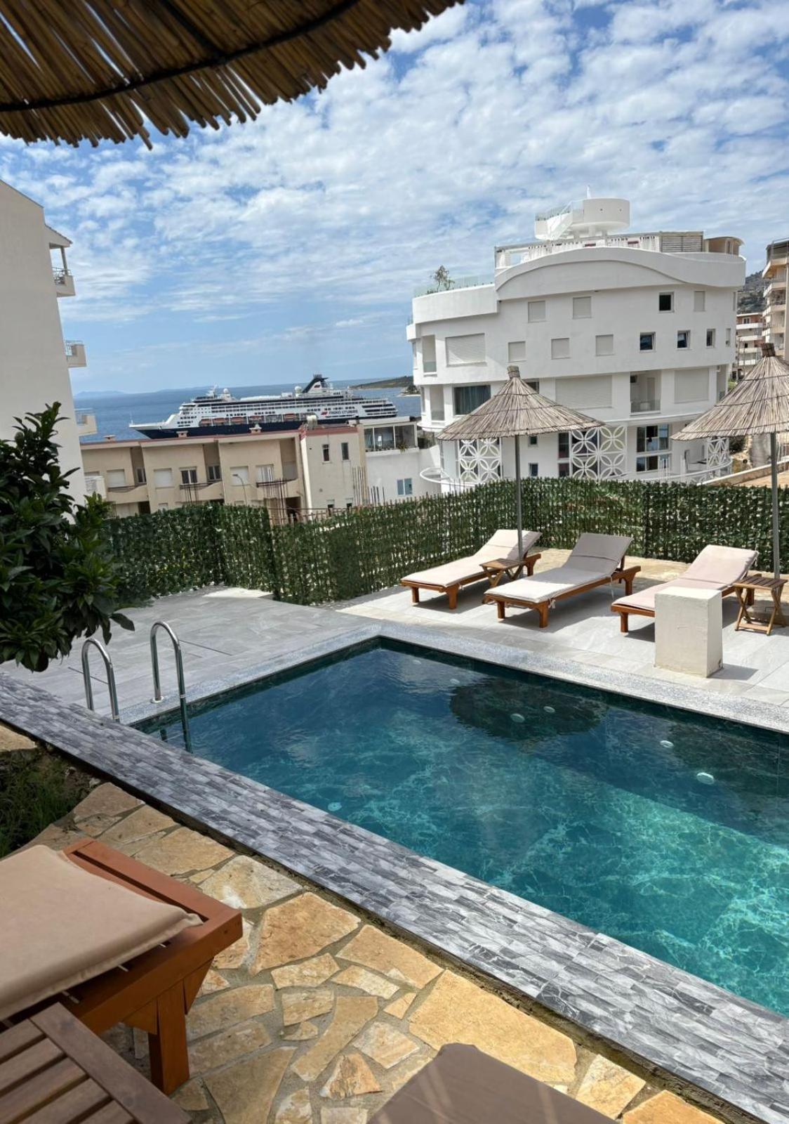 Vila Jona Sarandë Exterior foto